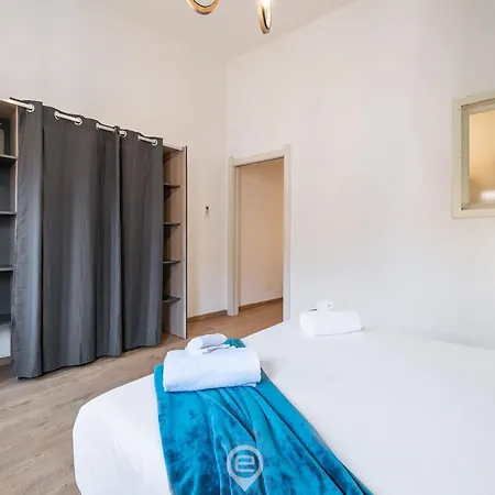 Corner - Aurora Apartment
